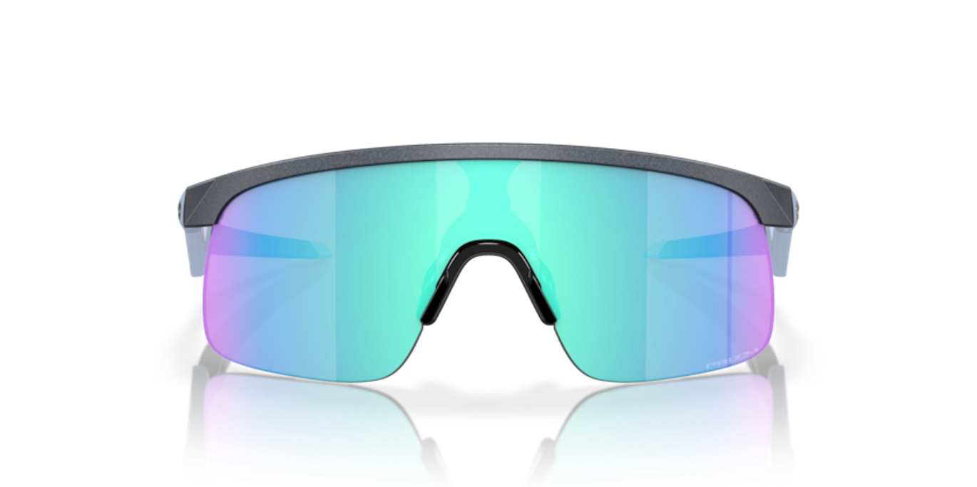 249_OAKLEYPIC2.png